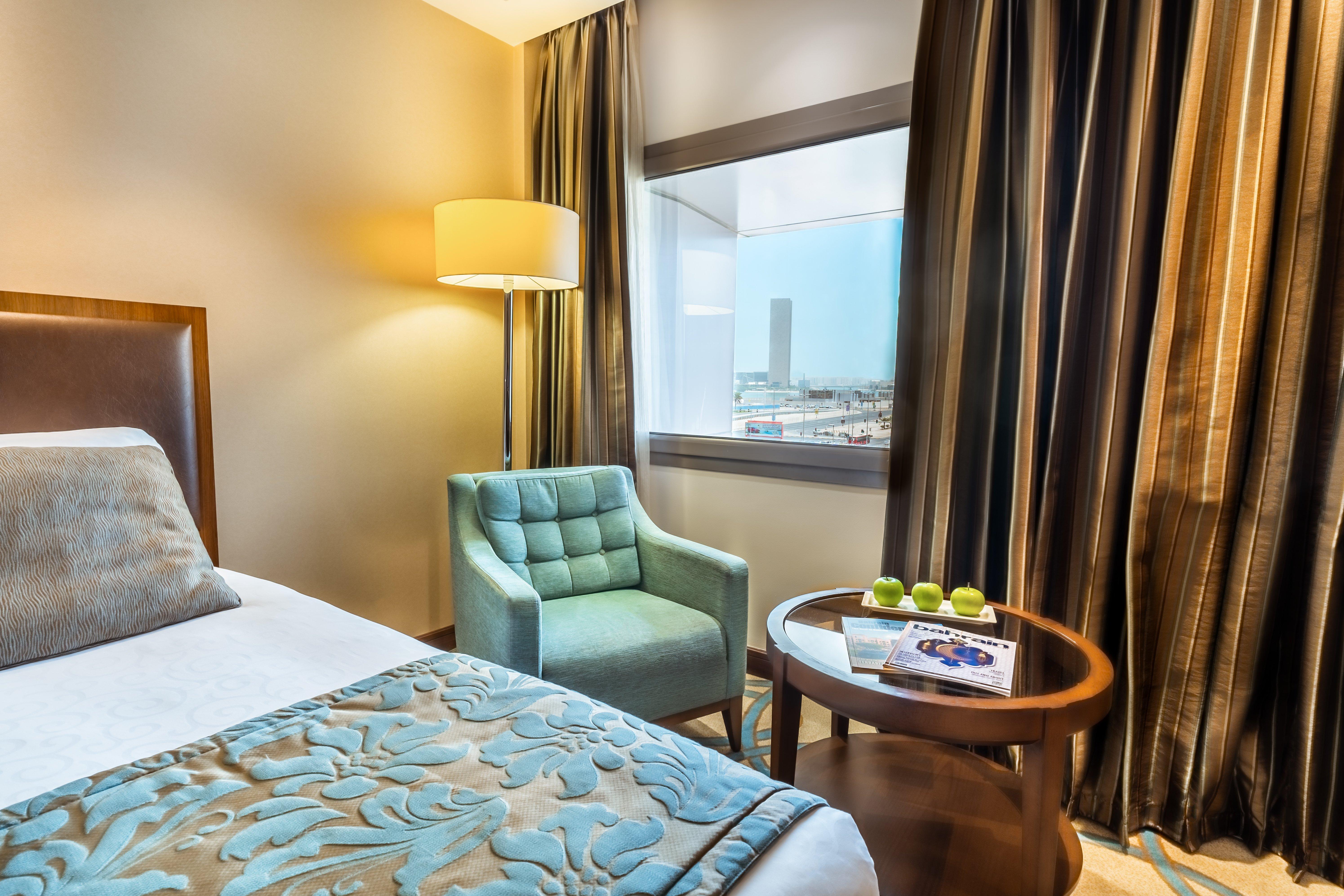 Intercontinental Bahrain, An Ihg Hotel Manama Ngoại thất bức ảnh A room at the hotel