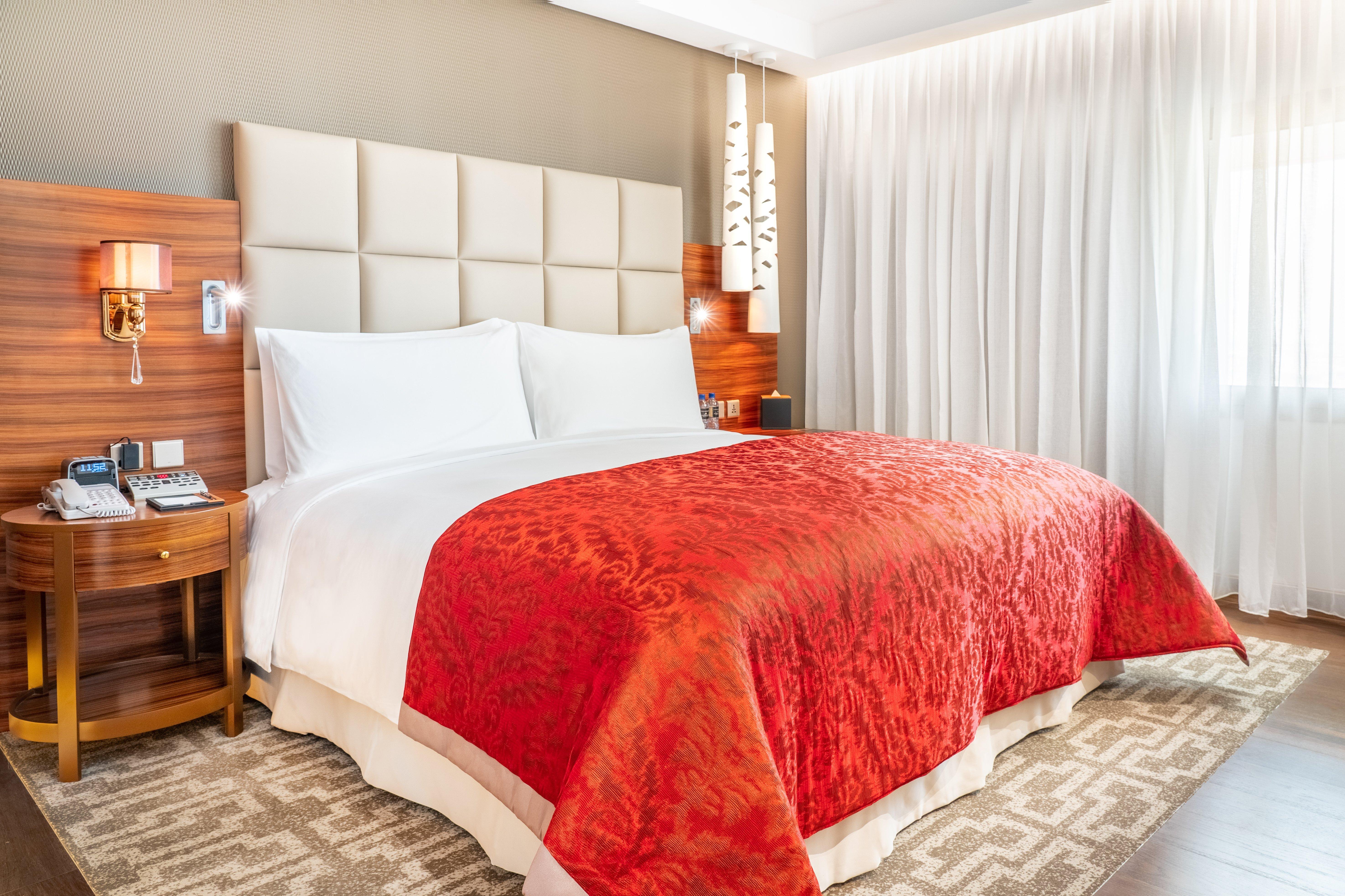 Intercontinental Bahrain, An Ihg Hotel Manama Ngoại thất bức ảnh A bedroom at the hotel